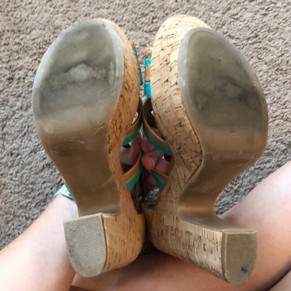 BCBG Platform Teal & Cognac Summer Wedges Sz 7.5 - Picture 5 of 6